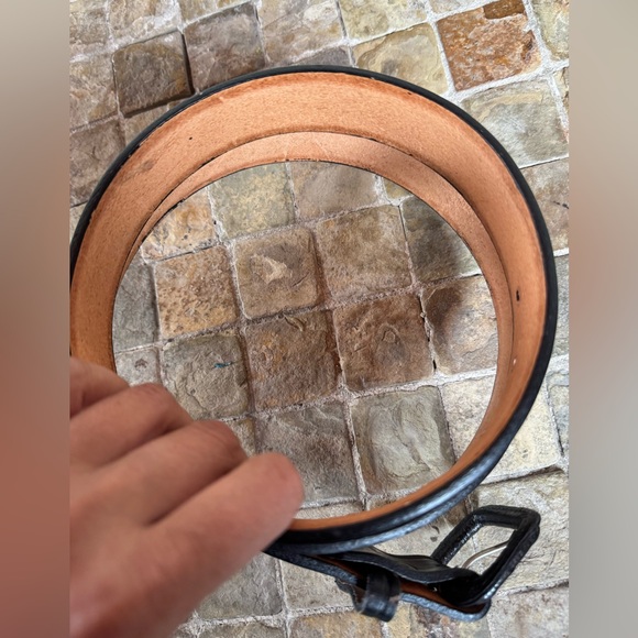 Men’s leather black belt - Picture 3 of 6